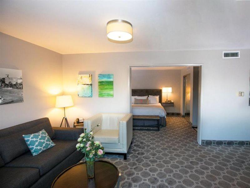 Flamingo Resort & Spa Santa Rosa Sonoma, Tapestry By Hilton Exterior photo